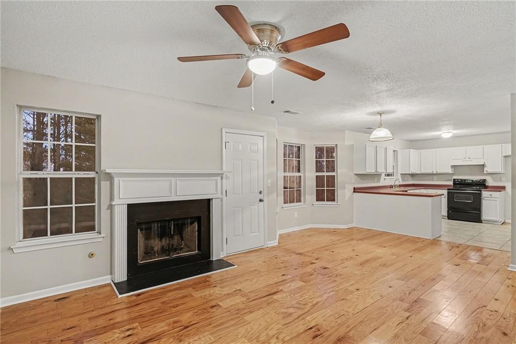 1067 Misty Meadows Point Hampton, GA 30228 - Photo 6 of 23