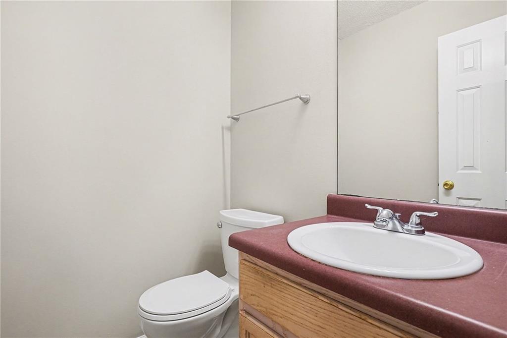 1067 Misty Meadows Point Hampton, GA 30228 - Photo 10 of 23