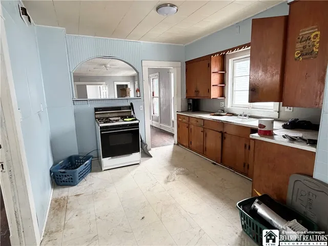 $29,900 | 809 Cherry Street, Jamestown, NY 14701