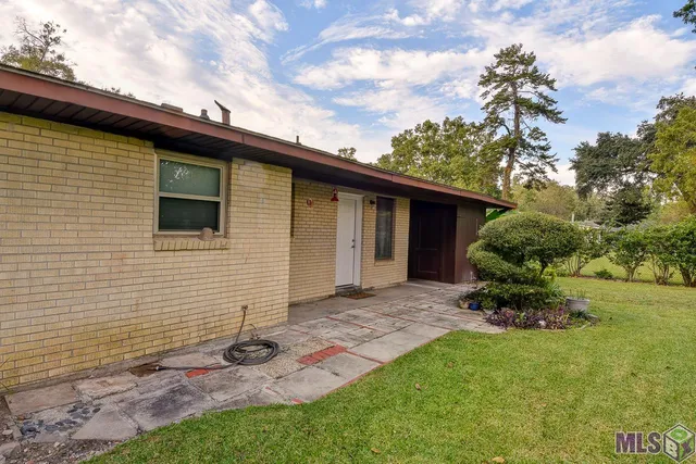 $269,000 | 1034 Highland Park Drive, Baton Rouge, LA 70808