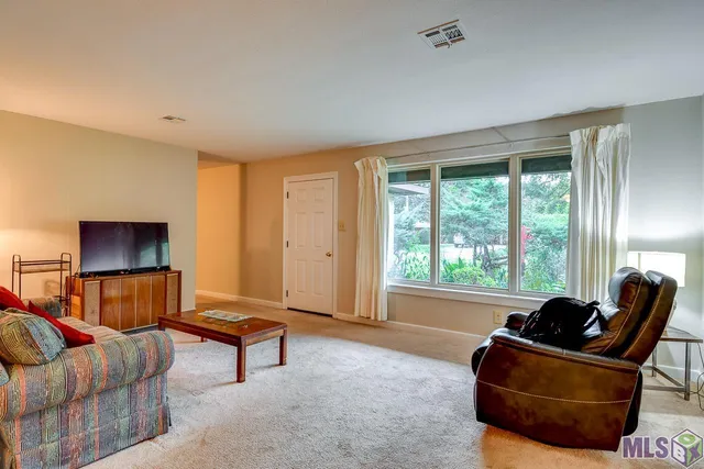 $269,000 | 1034 Highland Park Drive, Baton Rouge, LA 70808