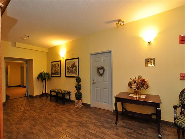 100 Commandants Way, Unit 109 Chelsea, MA 02150 - Photo 3 of 21 Gallery Image 3