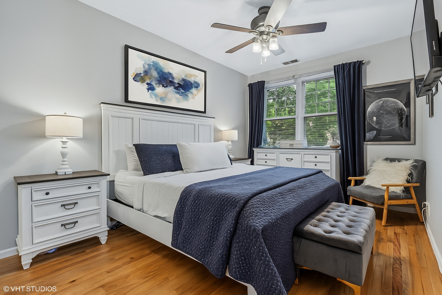 301 West Goethe Street, Unit 302 Chicago, IL 60610 - Photo 11 of 16