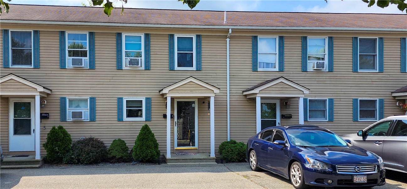 25 Sharon Street, Unit 6 Cranston, RI 02910 - Photo 23 of 24