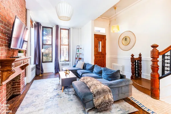 $2,500,000 | 100 East 101st Street | East Harlem