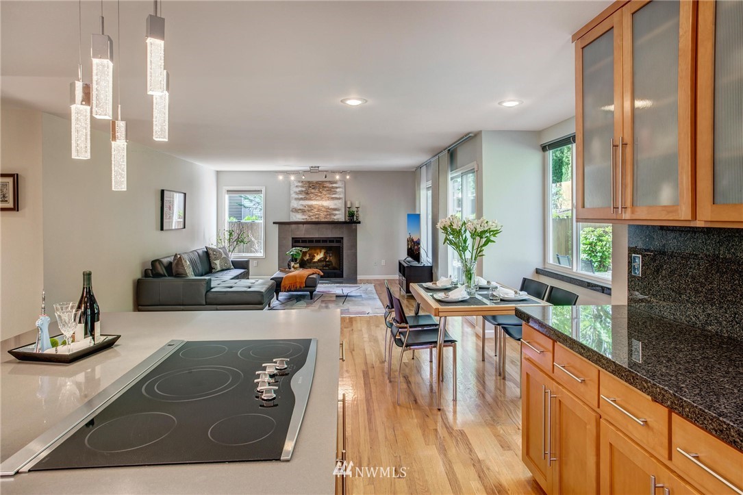 15221 92nd Place Northeast Bothell, WA 98011 - Photo 9 of 25 Gallery Image 9