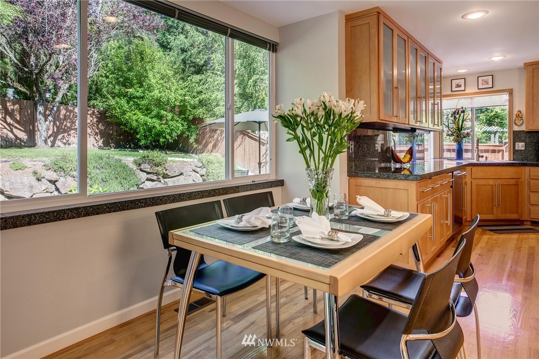 15221 92nd Place Northeast Bothell, WA 98011 - Photo 10 of 25 Gallery Image 10