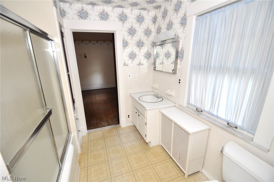 2181 North Taylor Road Cleveland Heights, OH 44112 - Photo 23 of 35