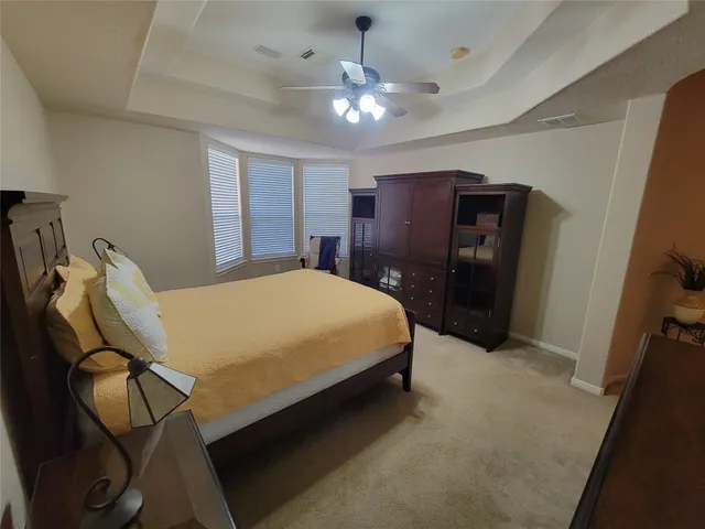 $2,600 | 130 Zephyr Bend Place, The Woodlands, TX 77381