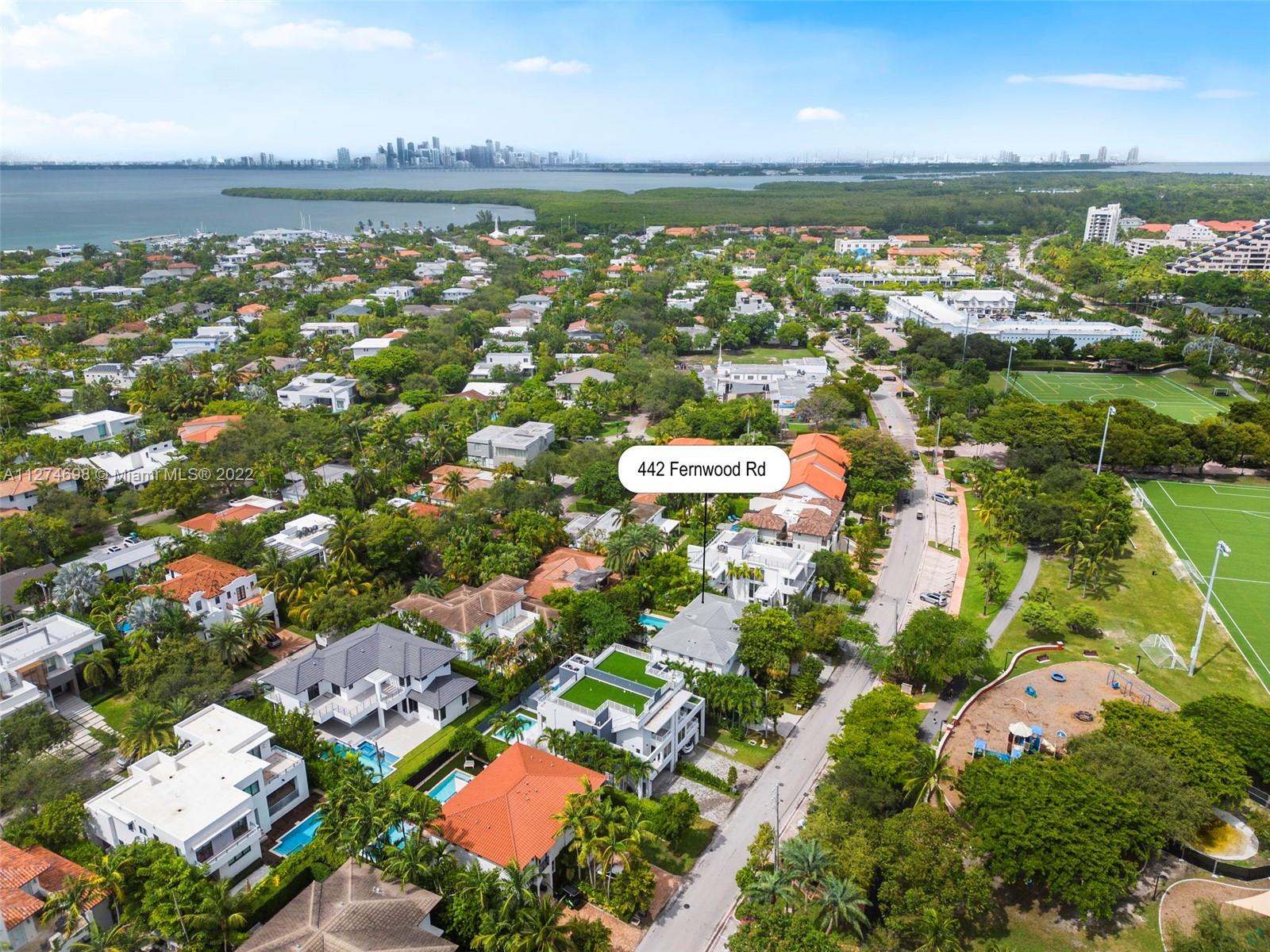 442 Fernwood Road Key Biscayne, FL 33149 - Photo 30 of 33 a view of lake and city