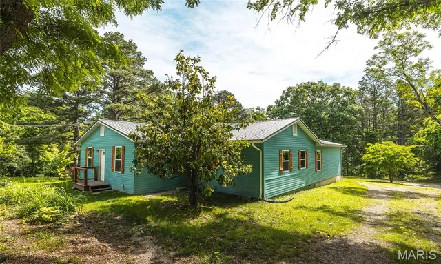 $399,900 | 161 Cobblestone Road, Steelville, MO 65565