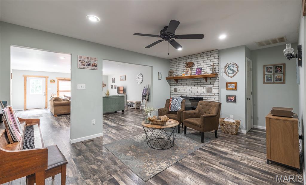 161 Cobblestone Road Steelville, MO 65565 - Photo 15 of 45