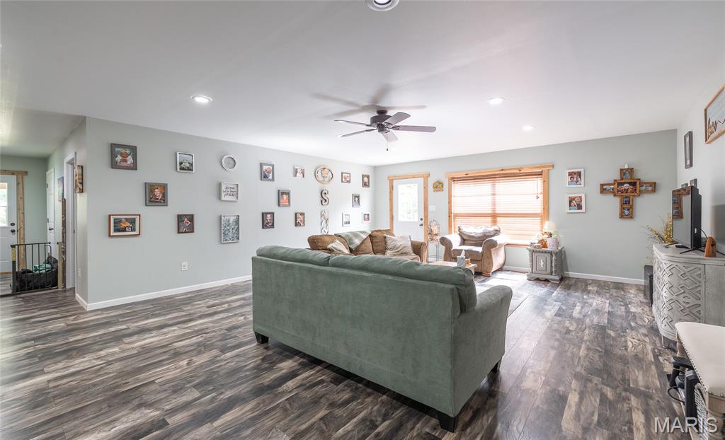 161 Cobblestone Road Steelville, MO 65565 - Photo 17 of 45