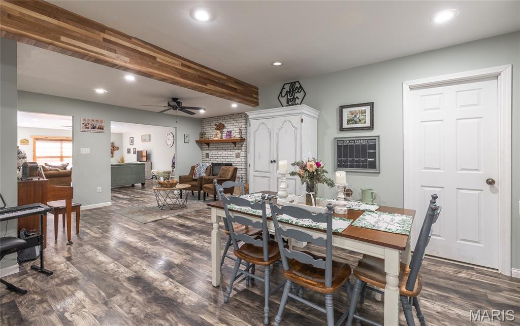 161 Cobblestone Road Steelville, MO 65565 - Photo 3 of 41