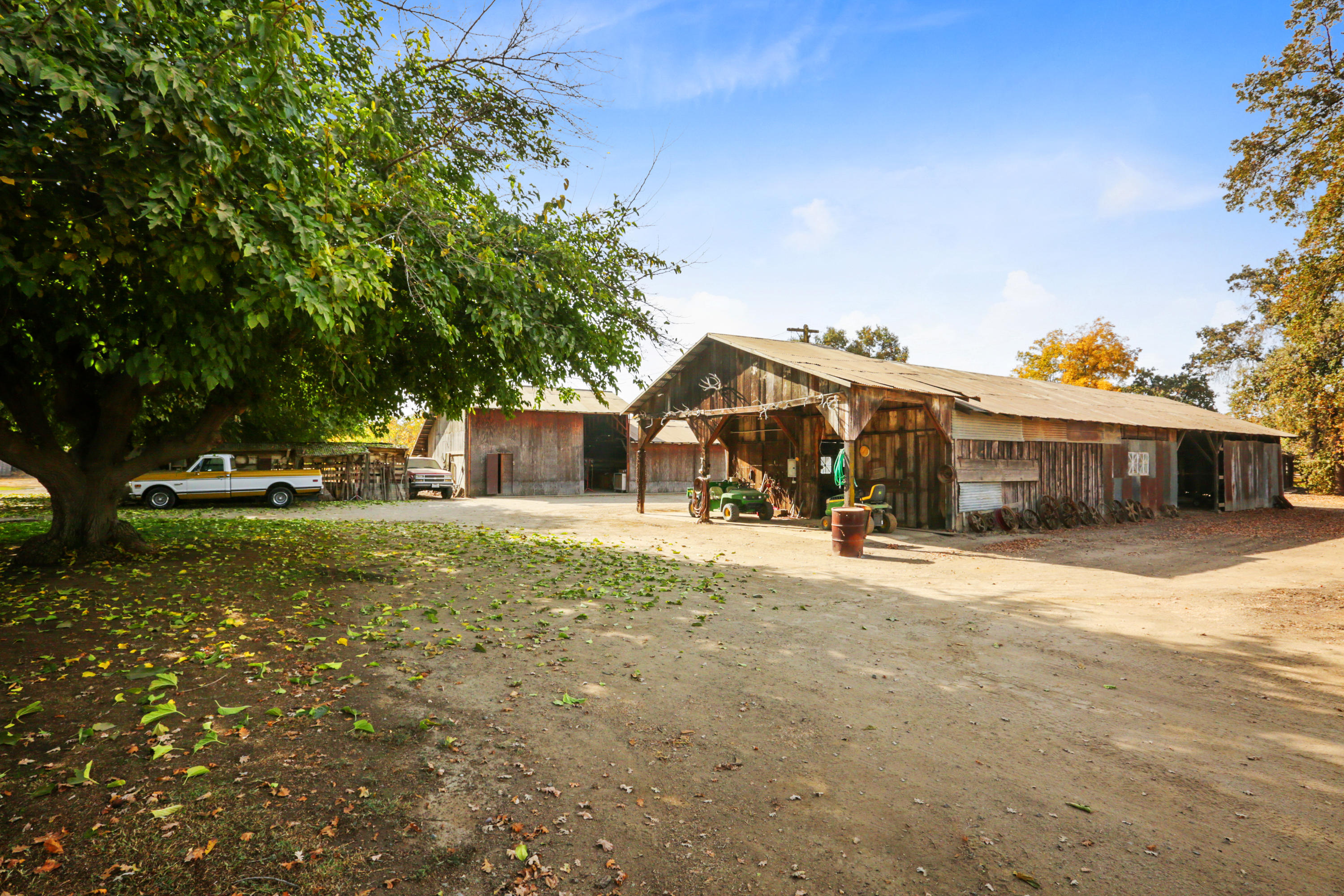 2327 North Anderson Road Exeter, CA 93221 - Photo 62 of 82 2H1A7702A