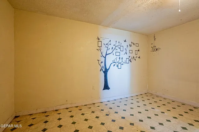 $265,000 | 1360 Aleli Road, San Elizario, TX 79849