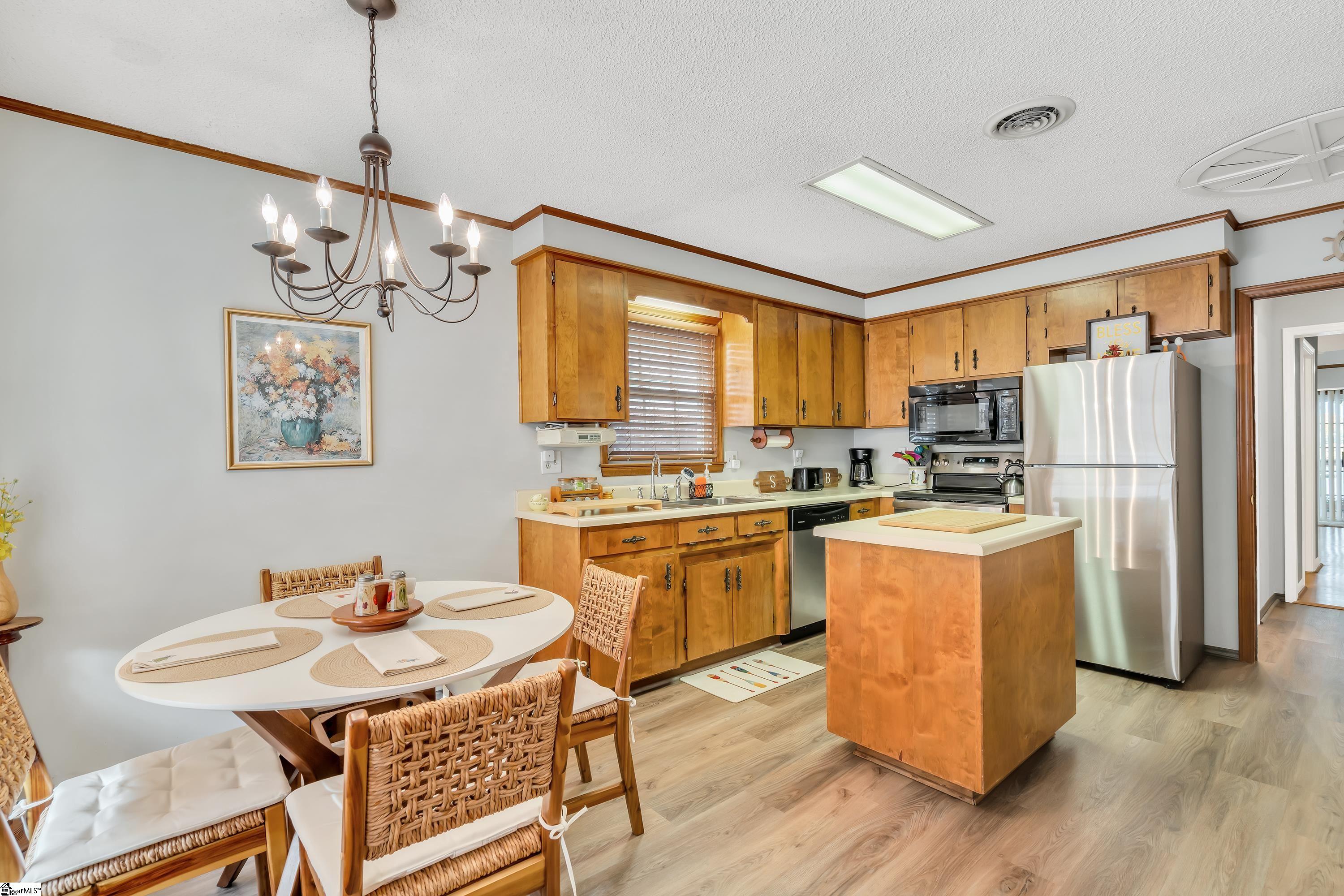 178 Zimmerman Drive Inman, SC 29349 - Photo 10 of 36