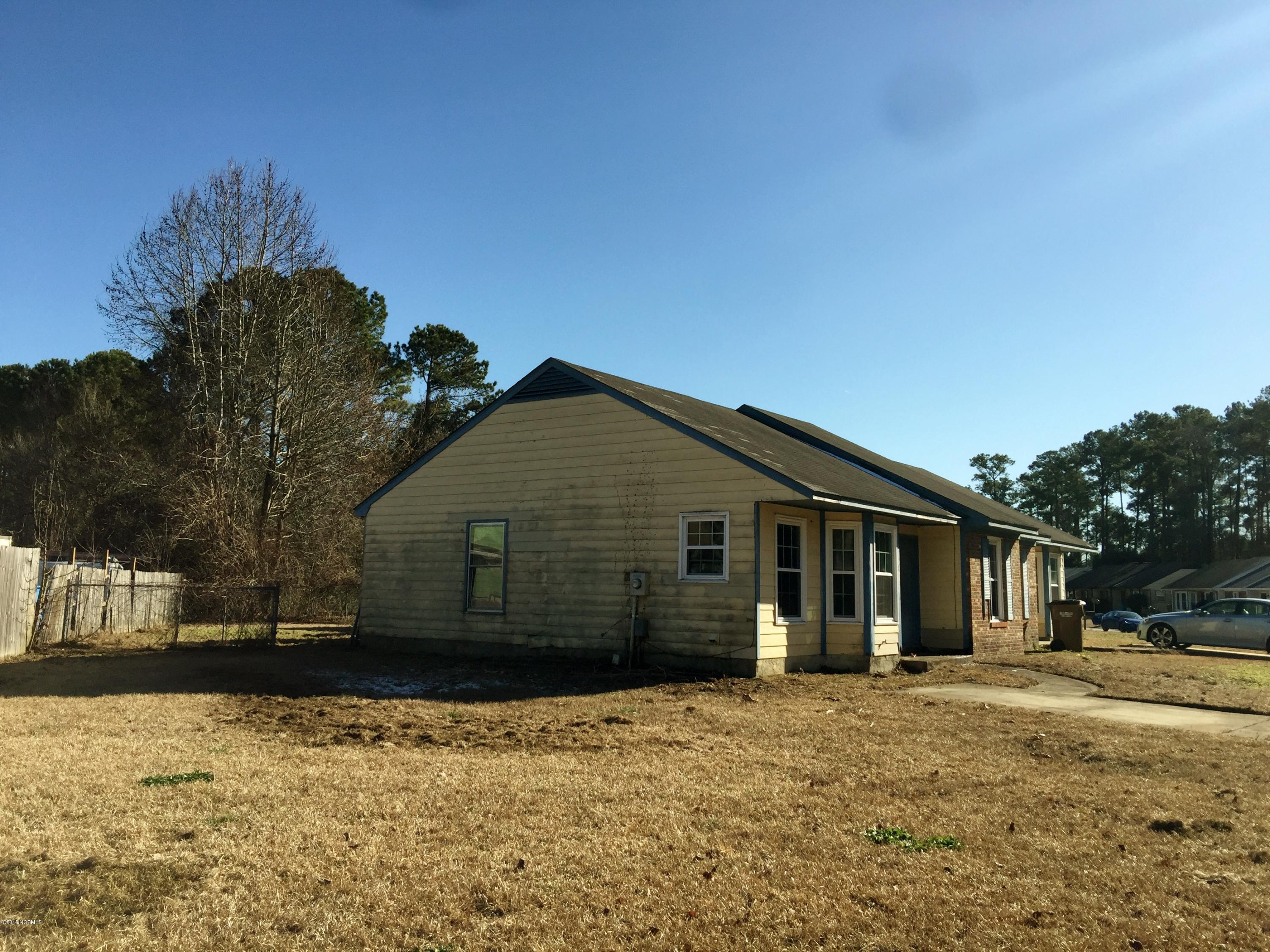 2136 Rolling Ridge Drive Midway Park, NC 28544 - Photo 2 of 8 IMG_5635