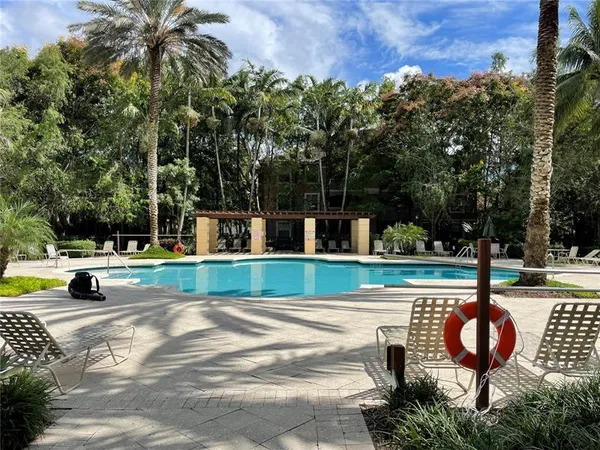 $1,700 | 6774 West Sample Road, Unit 6774, Coral Springs, FL 33067