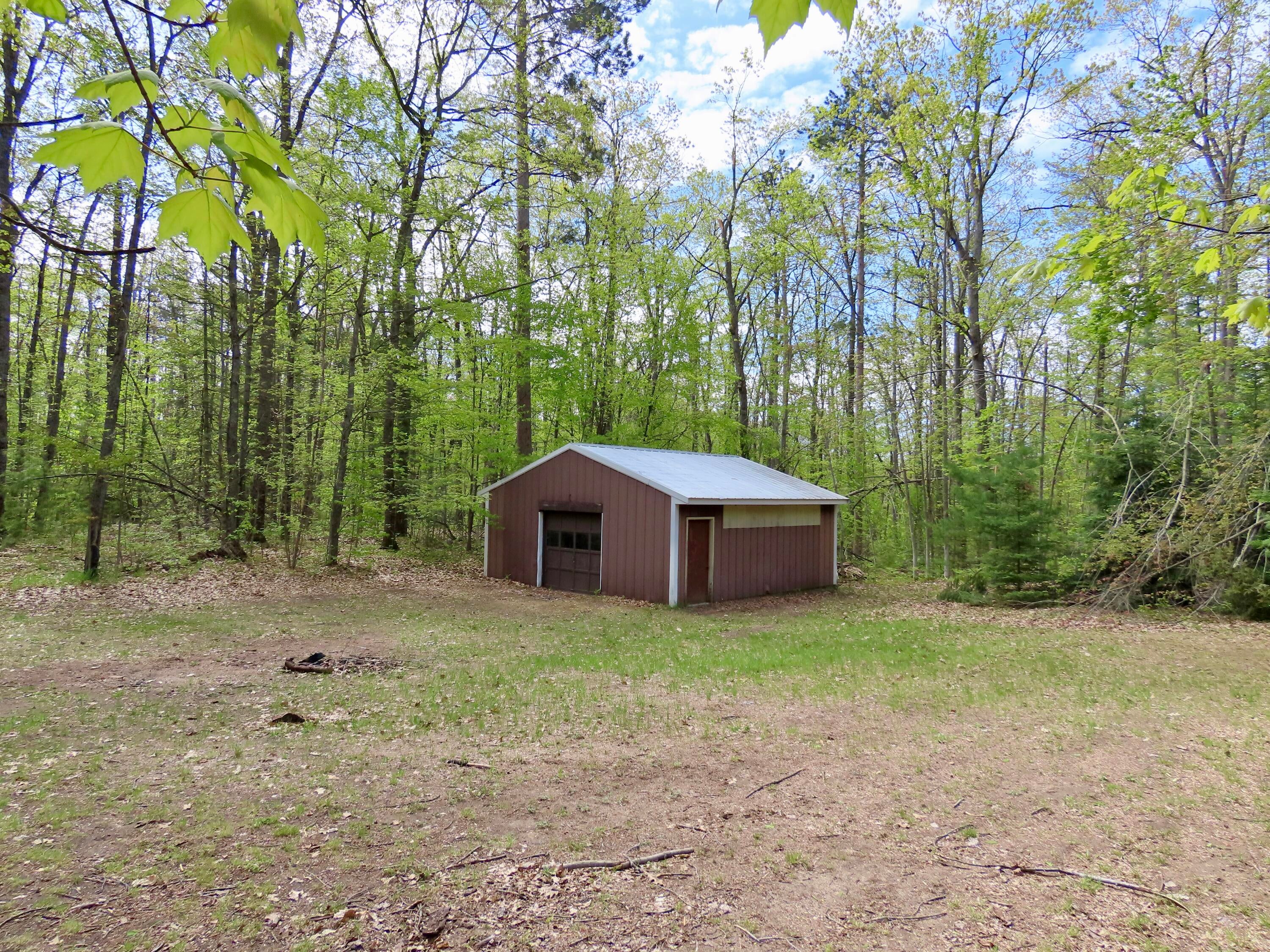 15709 Pleasant Valley Road Atlanta, MI 49709 - Photo 60 of 65 pole barn