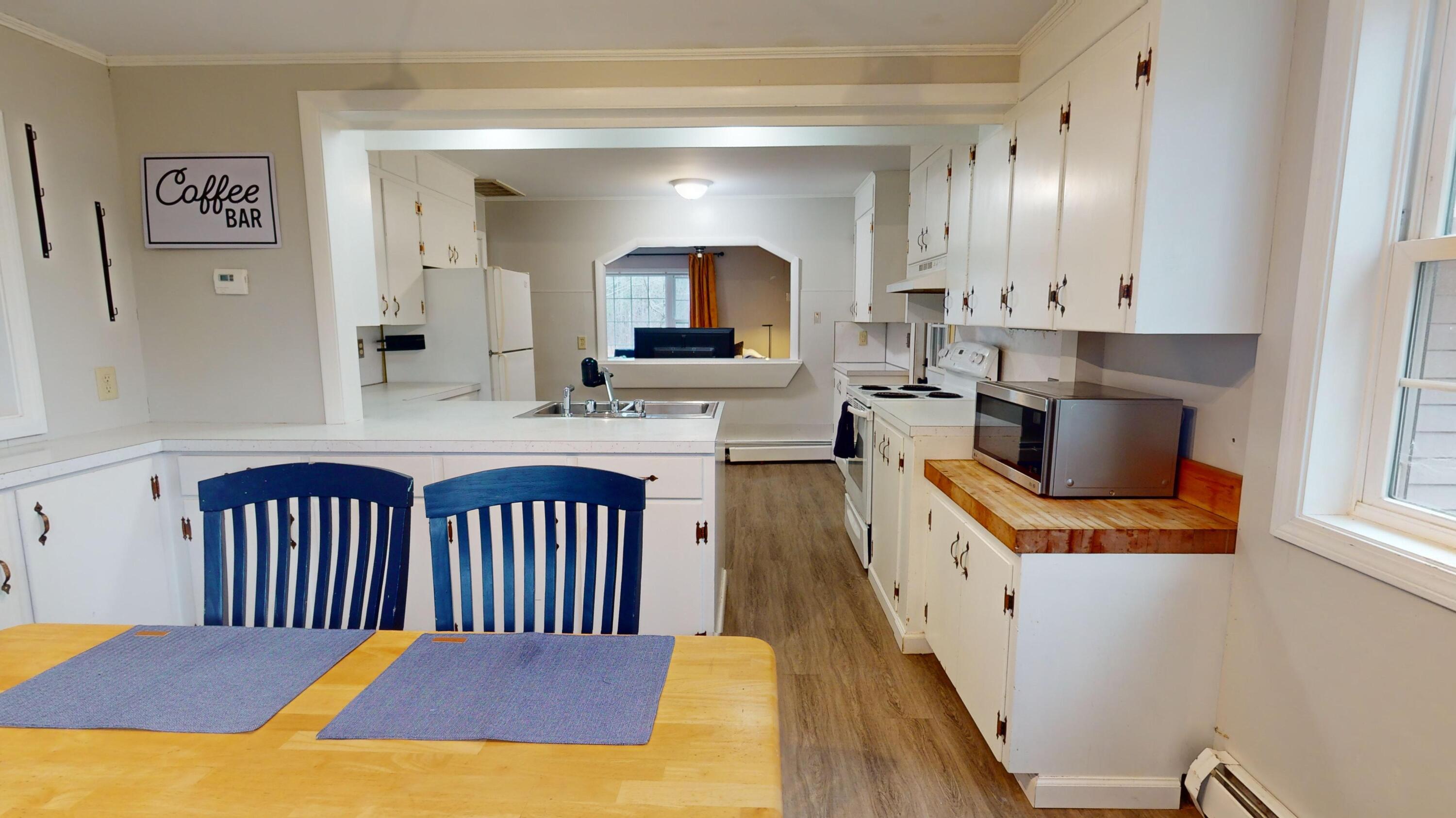 54 Burleigh Road Bangor, ME 04401 - Photo 9 of 46 10