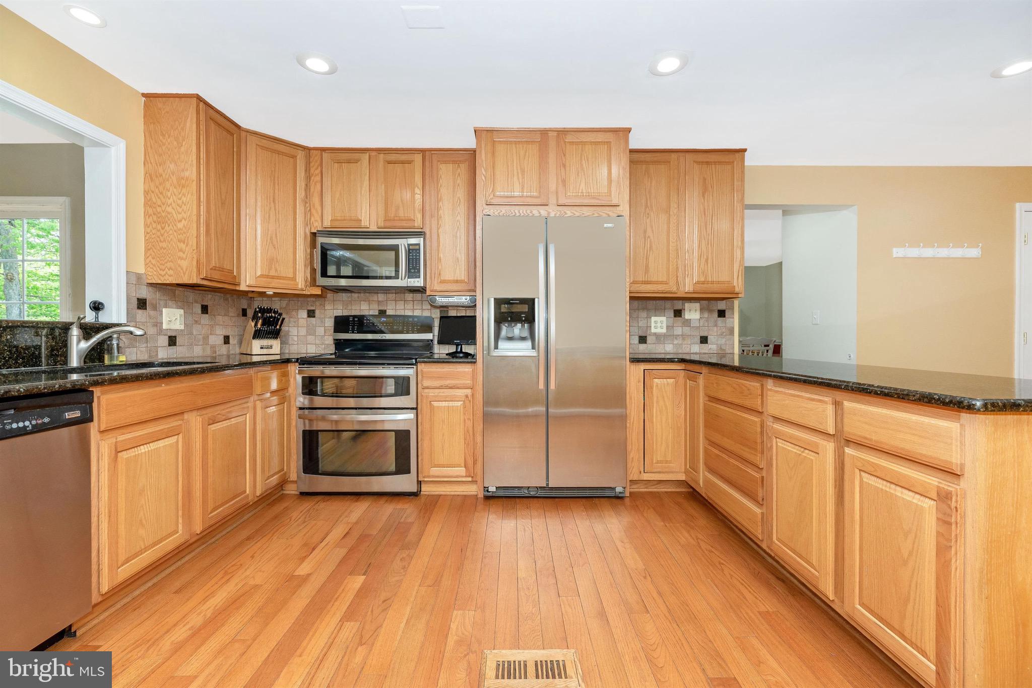 14047 Harrisville Road Mount Airy, MD 21771 - Photo 6 of 71 Gallery Image 6