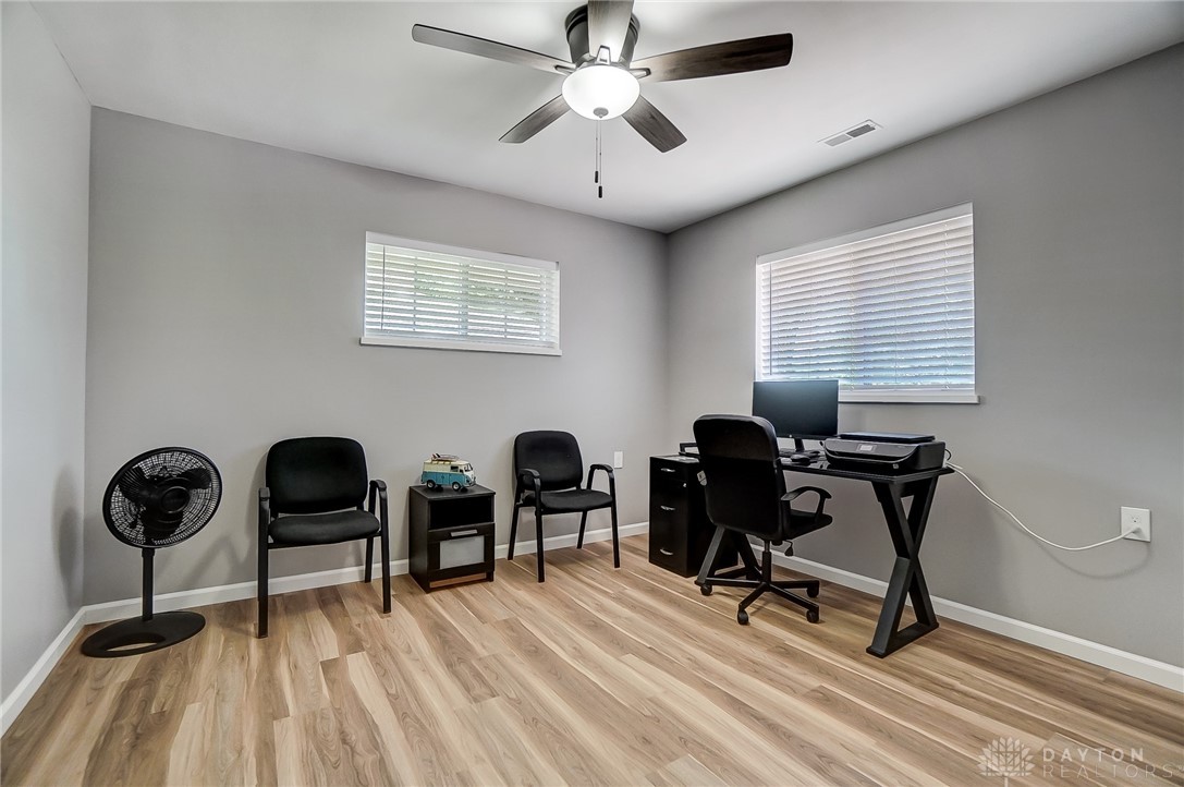 4262 Maxlin Road Dayton, OH 45429 - Photo 23 of 36 Gallery Image 23