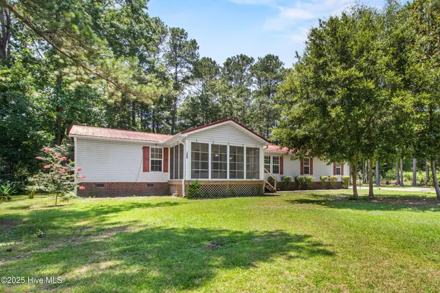 $250,000 | 180 Quails Cove, Hampstead, NC 28443