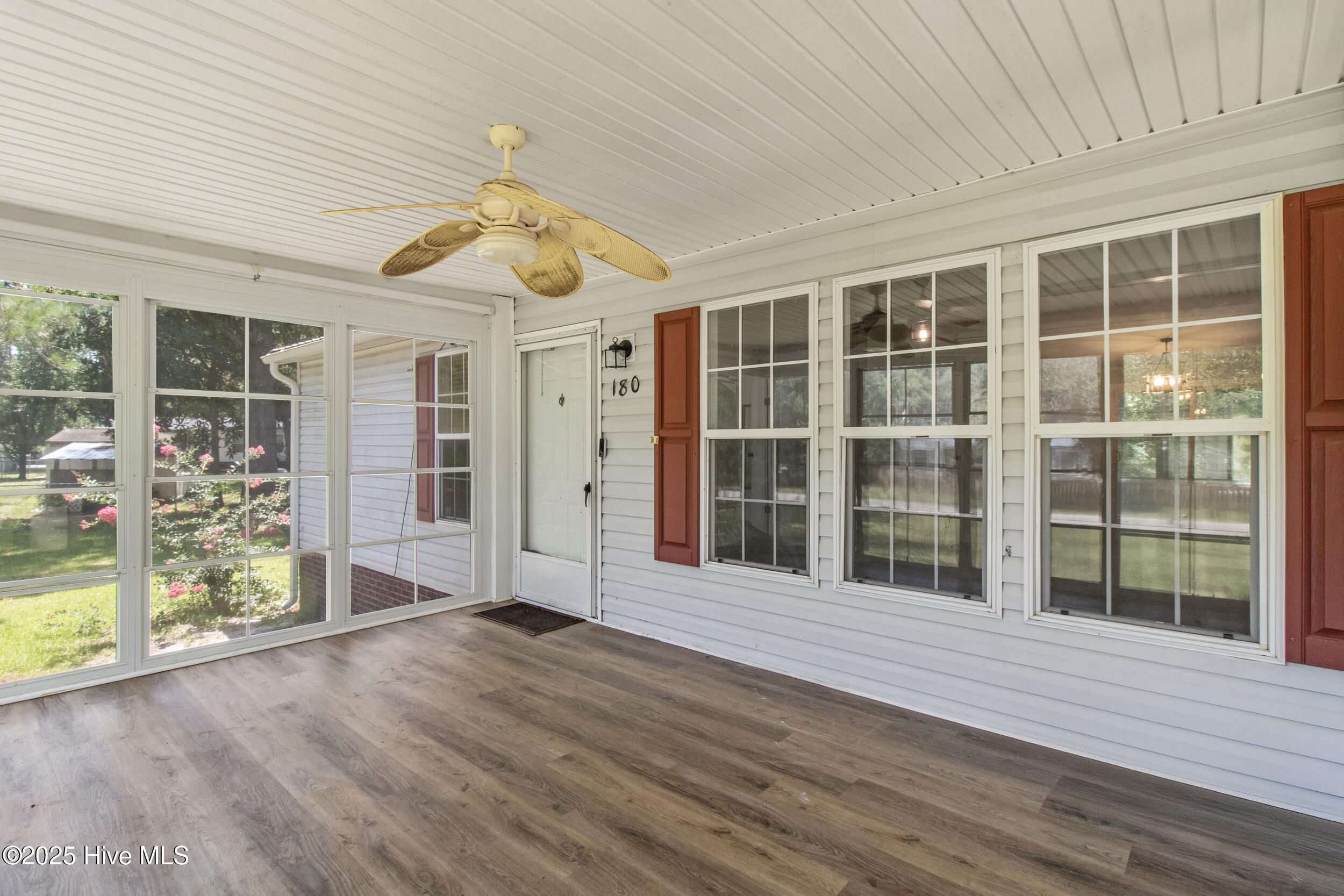 180 Quails Cove Hampstead, NC 28443 - Photo 11 of 62 10_screened porch