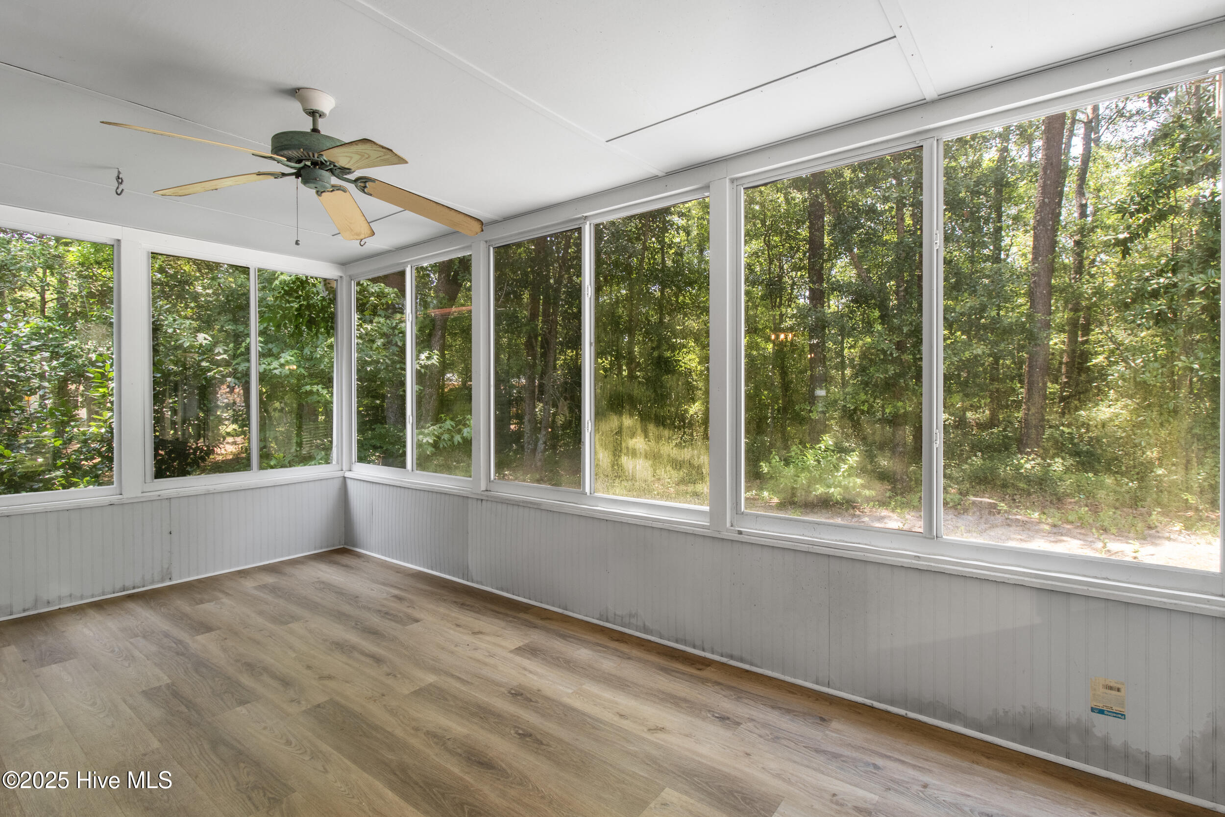 180 Quails Cove Hampstead, NC 28443 - Photo 41 of 62 40_screened porch