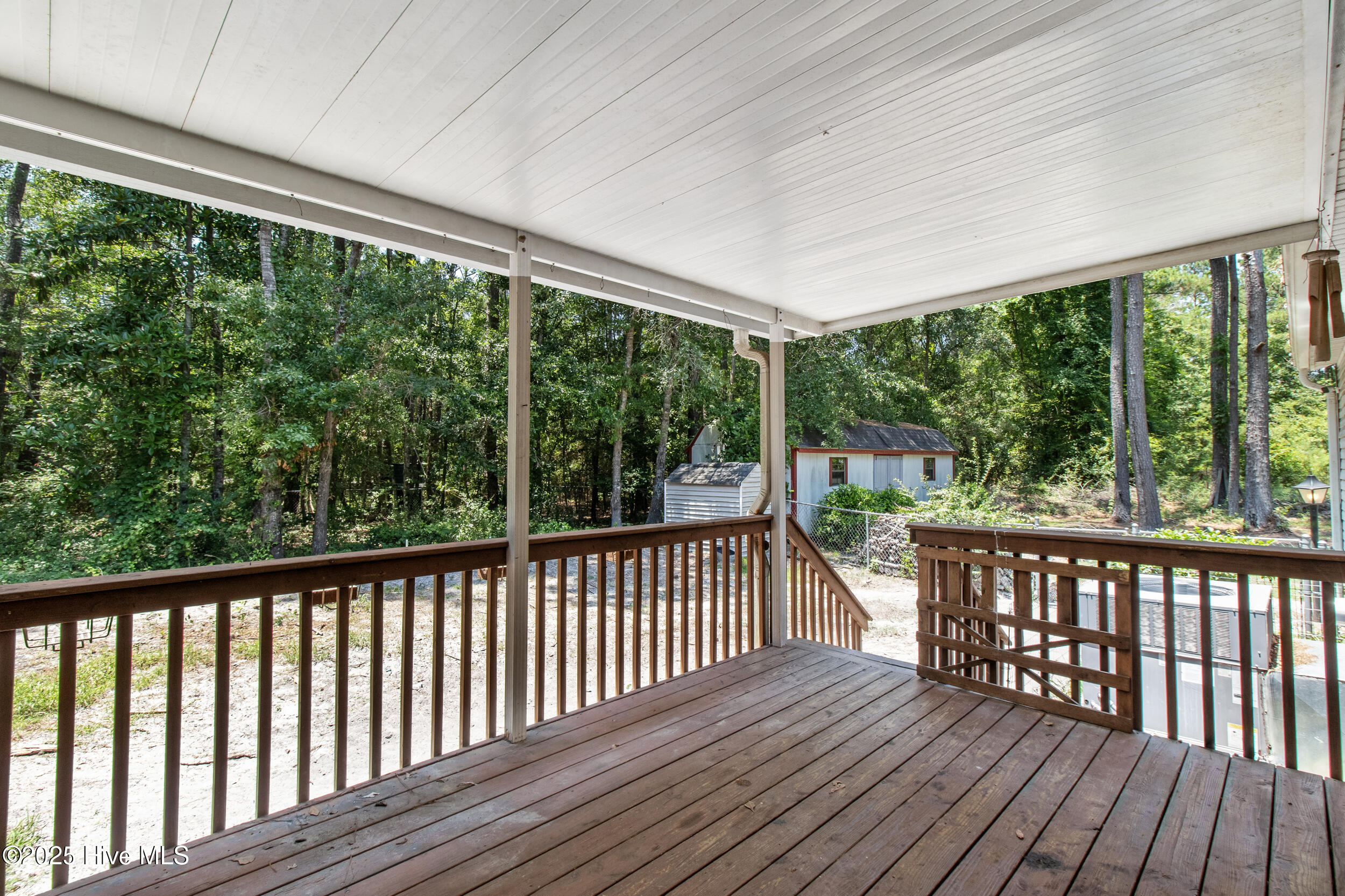 180 Quails Cove Hampstead, NC 28443 - Photo 42 of 62 41_back porch
