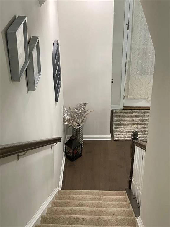 2008 Hemlock Lane Mars, PA 16046 - Photo 10 of 40 a view of a closet area