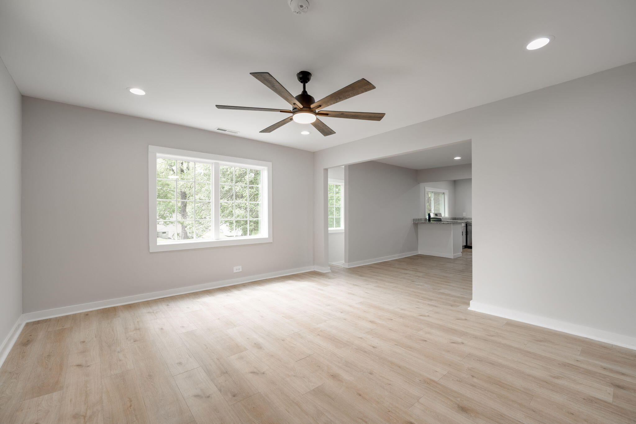 6895 Highway N 27 Rock Spring Rock Spring, GA 30739 - Photo 8 of 39 32-web-or-mls-DSC_9168