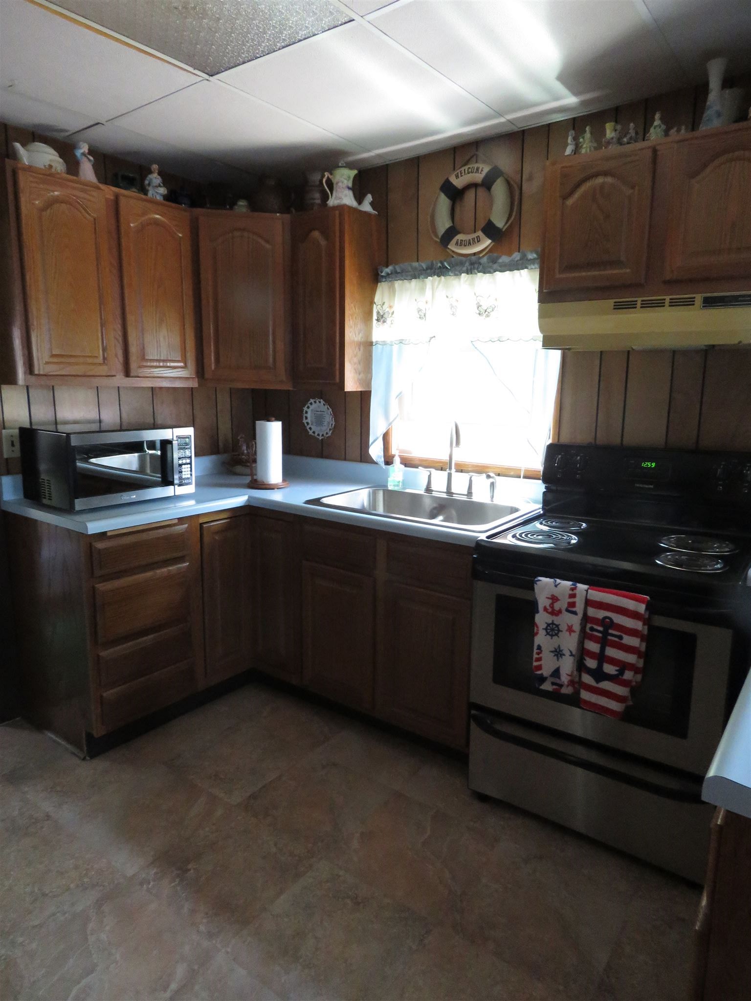 560 Spring Beach Road Rome City, IN 46784 - Photo 9 of 25