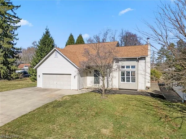 $339,900 | 5913 Fulton Drive Northwest, Canton, OH 44718