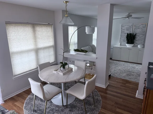 $2,500 | 2727 Borkshire Lane, Aurora, IL 60502