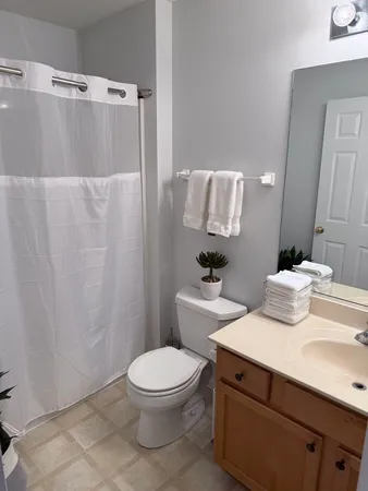 $2,300 | 2727 Borkshire Lane, Aurora, IL 60502