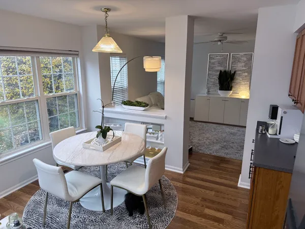 $2,300 | 2727 Borkshire Lane, Aurora, IL 60502