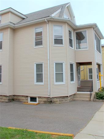 52 Upland Road Somerville, MA 02144 - Photo 2 of 28 Gallery Image 2