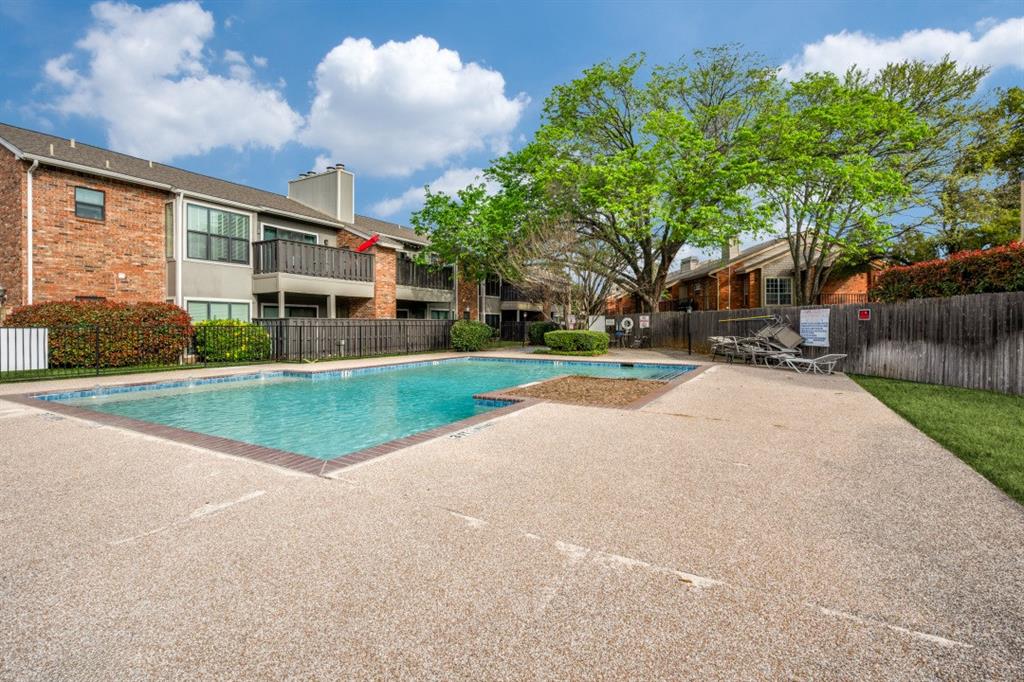 401 Pebble Way, Unit 239 Arlington, TX 76006 - Photo 12 of 13
