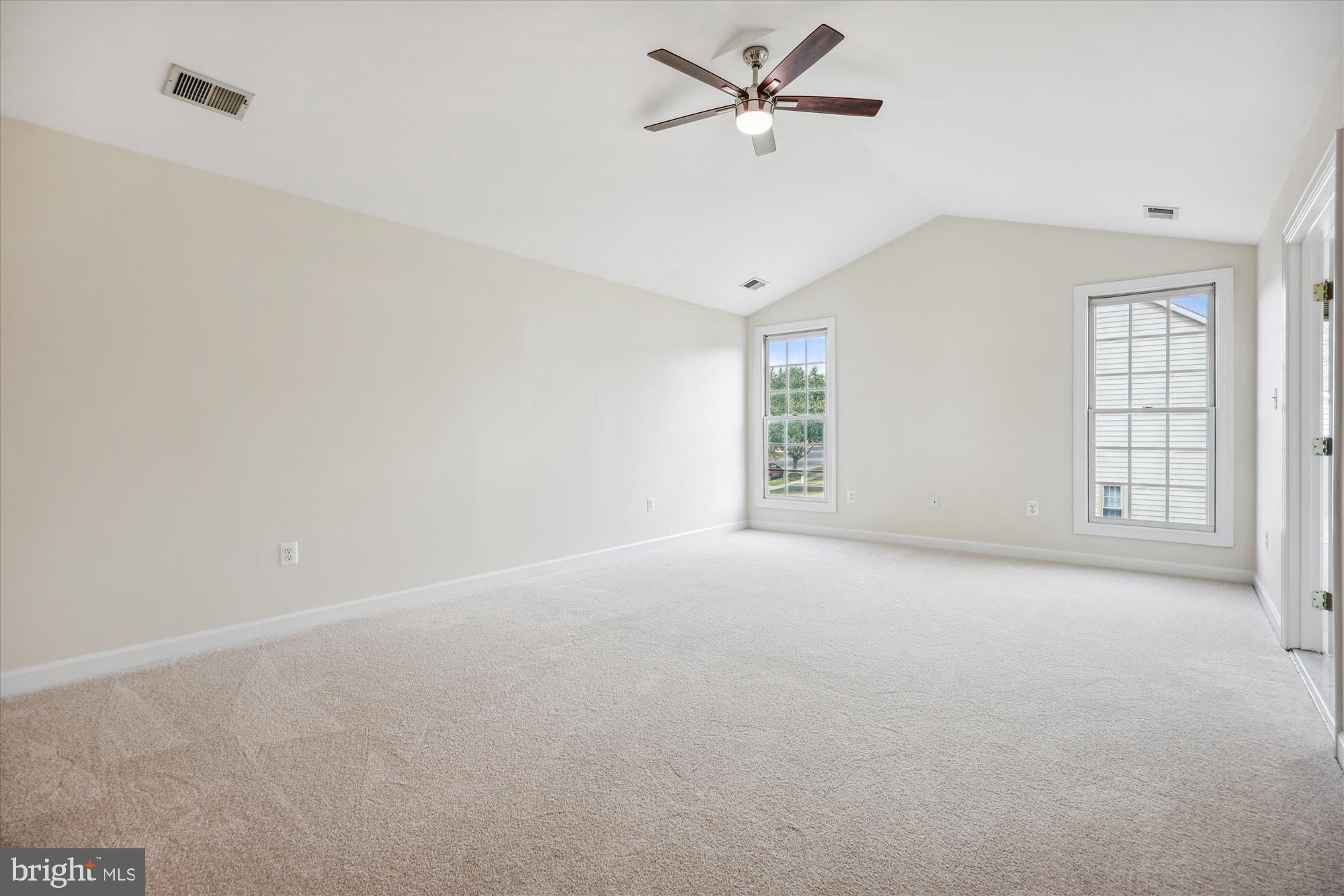 918 Brick Manor Circle Silver Spring, MD 20905 - Photo 34 of 64 Spacious primary suite