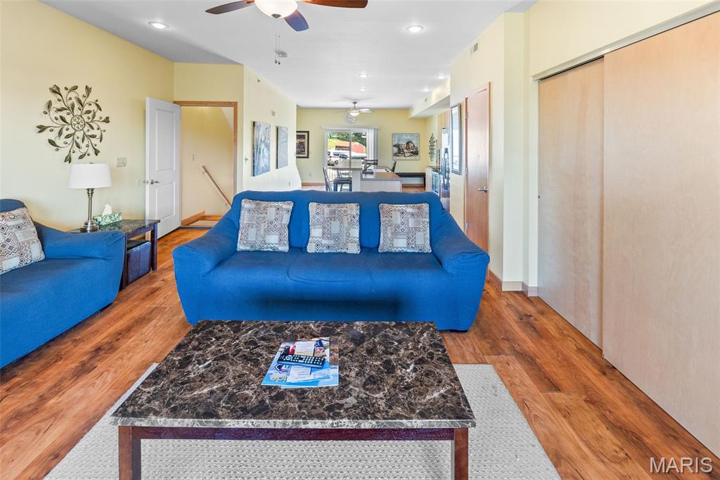 317 Timber Ridge Drive Grafton, IL 62037 - Photo 7 of 45 Gallery Image 7