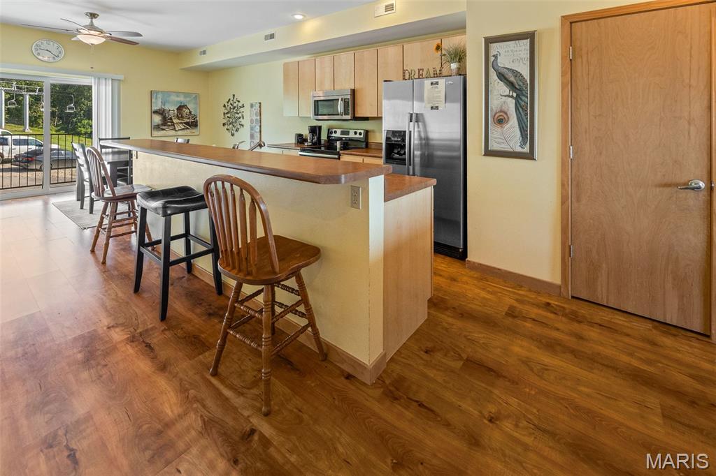 317 Timber Ridge Drive Grafton, IL 62037 - Photo 8 of 45 Gallery Image 8
