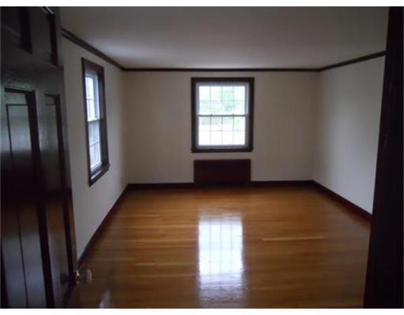 366 Brook Road Milton, MA 02186 - Photo 15 of 30 Gallery Image 15