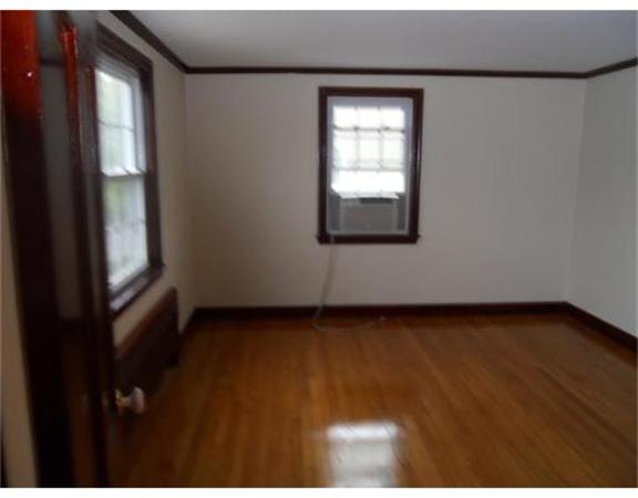 366 Brook Road Milton, MA 02186 - Photo 17 of 30 Gallery Image 17