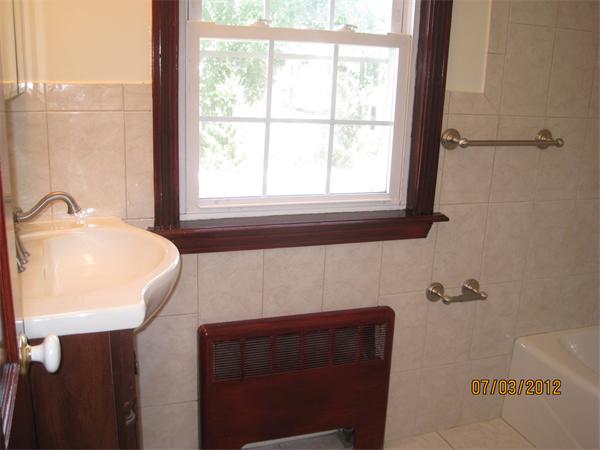 366 Brook Road Milton, MA 02186 - Photo 21 of 30 Gallery Image 21