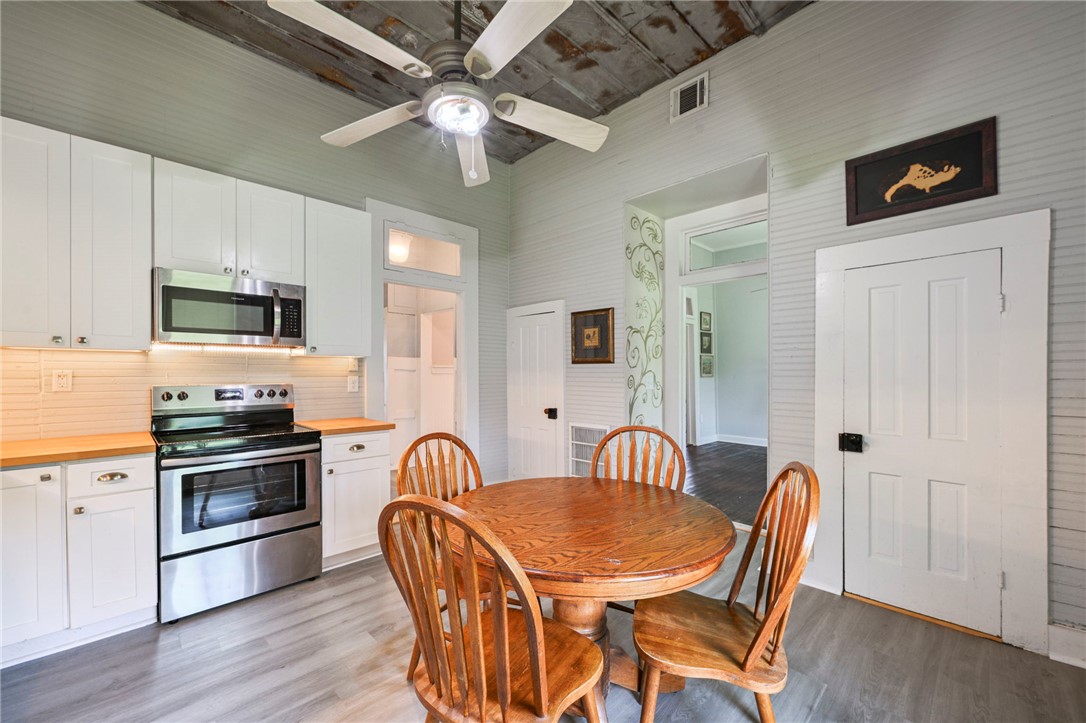 326 5th Street Somerville, TX 77879 - Photo 16 of 25