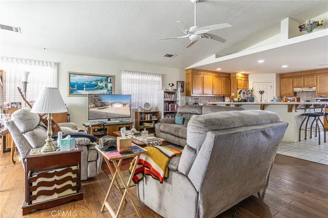 $389,999 | 14666 Coolglen Drive, Helendale, CA 92342