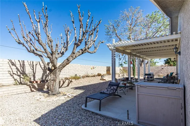 $389,999 | 14666 Coolglen Drive, Helendale, CA 92342