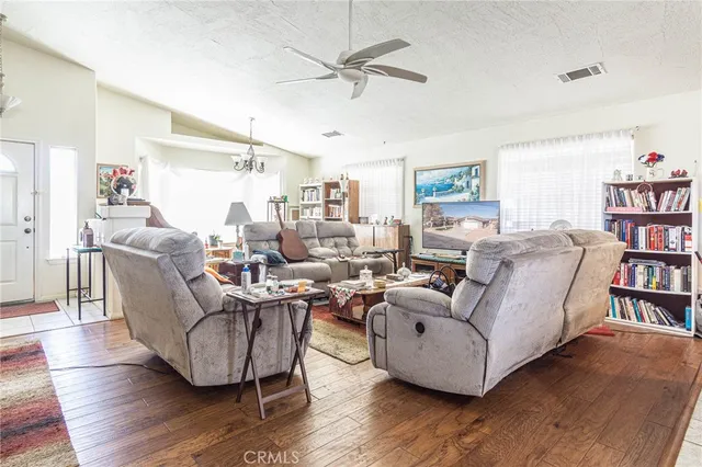 $389,999 | 14666 Coolglen Drive, Helendale, CA 92342